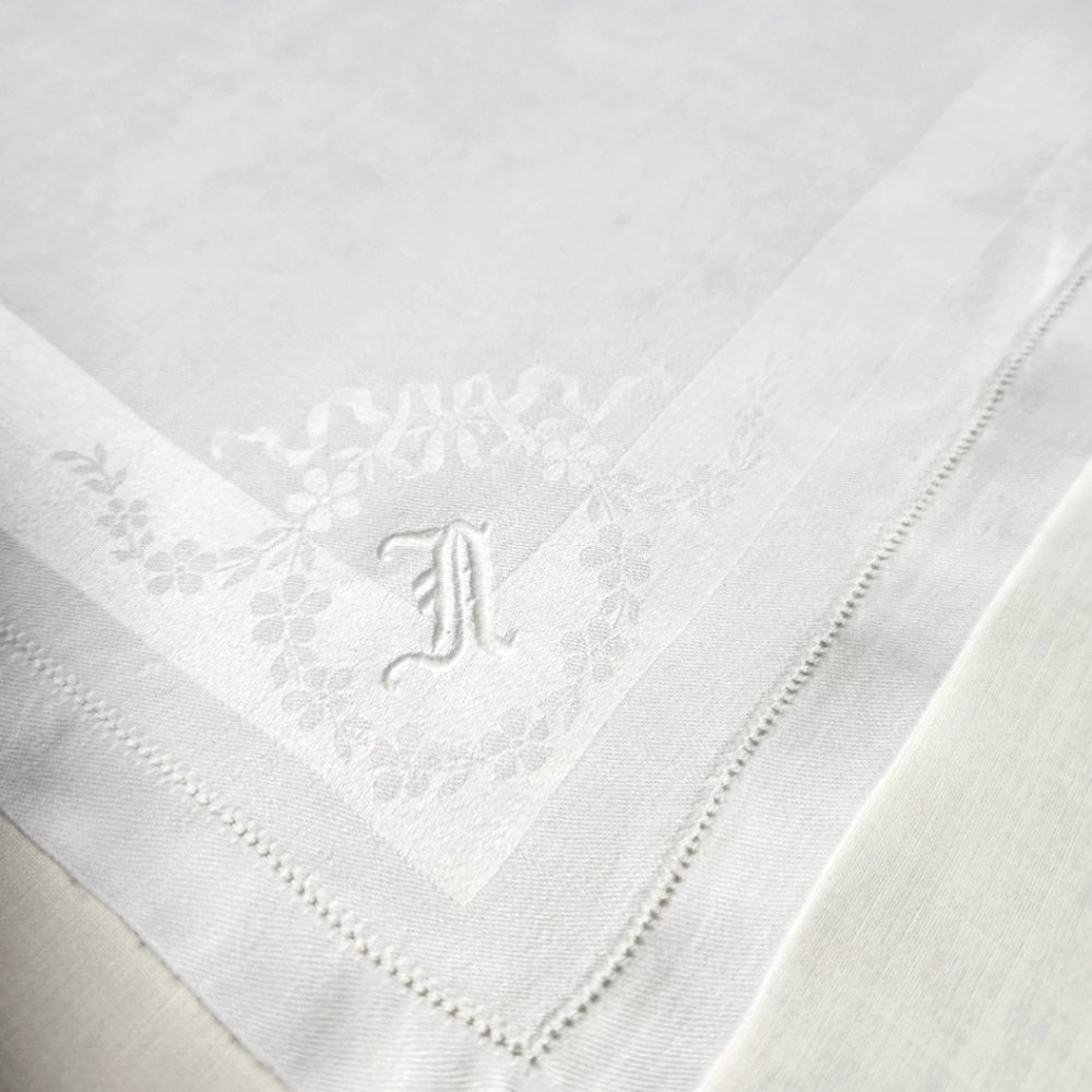 VINTAGE HEMSTITCHED LINEN DAMASK HANDKERCHIEF WITH A "N" MONOGRAM